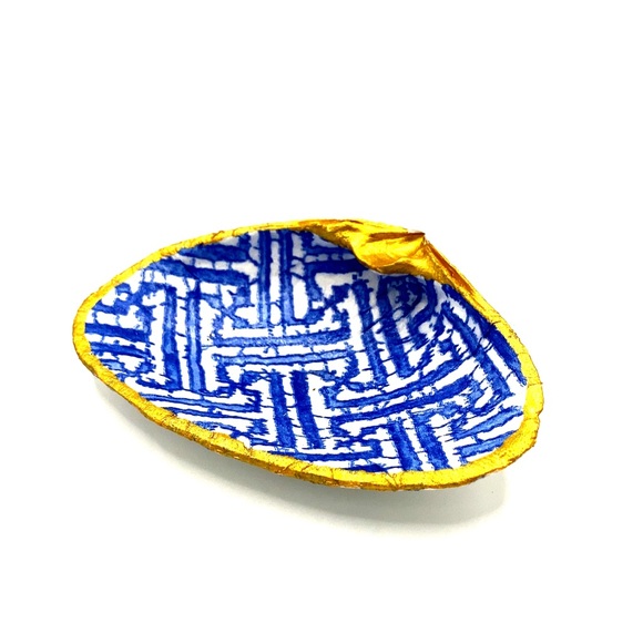 Alcove Crafts & Gifts Other - Découpage Clamshell - Handmade